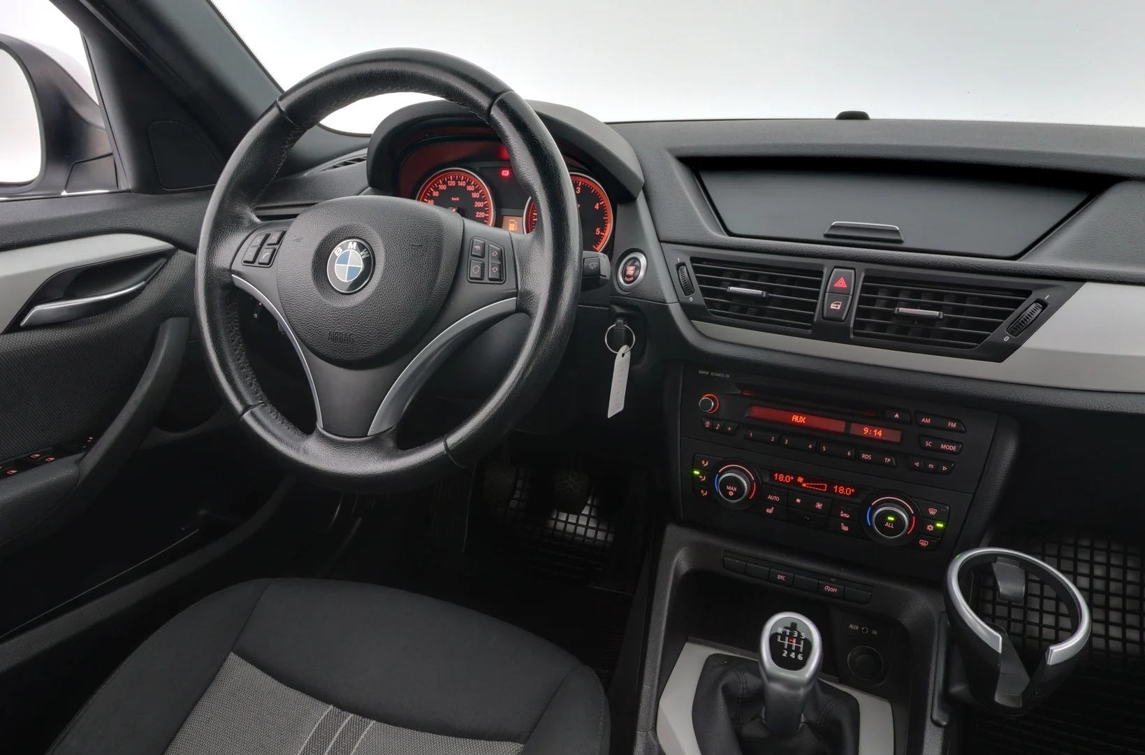 Car Image - 2FY2Il7tyMaTbVWK0OWELe
