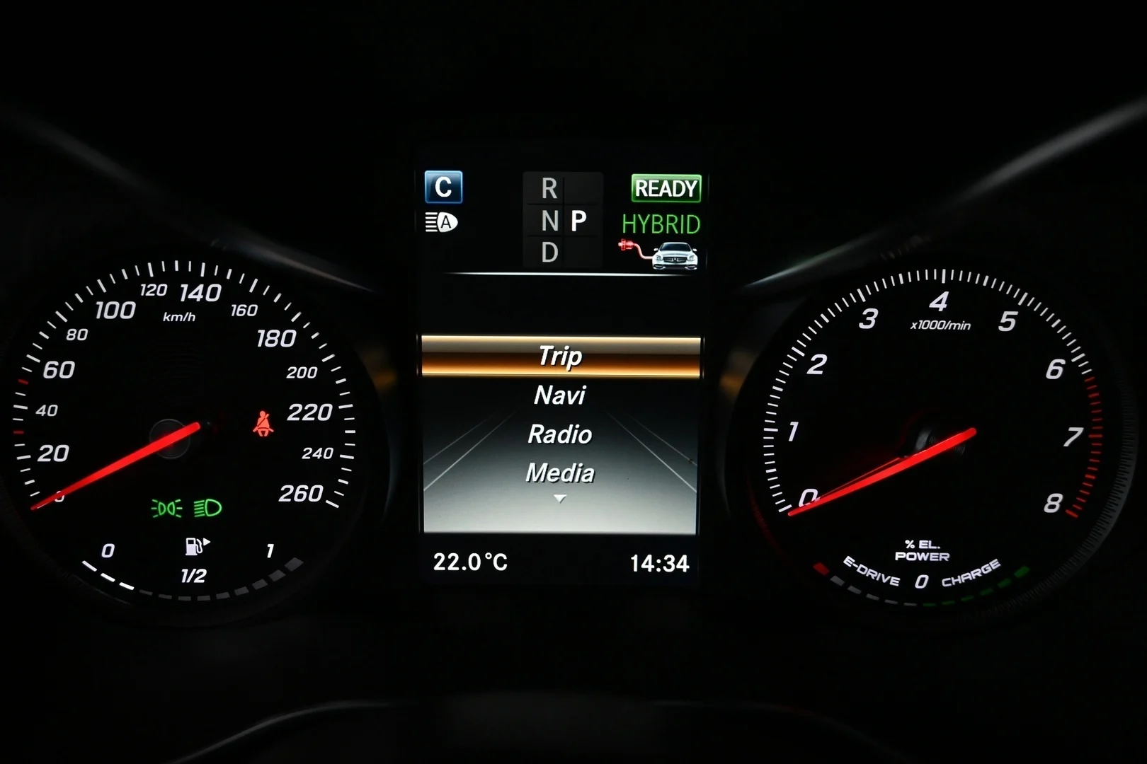 Car Image - 1olMVoCqNQHXVIaGLX0Mjd