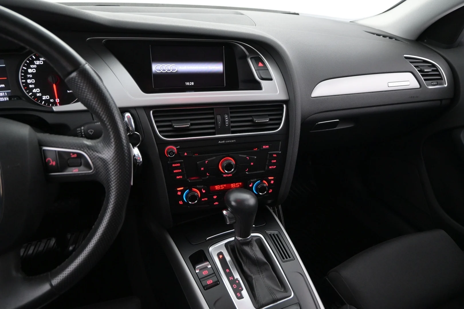 Car Image - 3v7XXX0ob17iP81j7ZDy3m