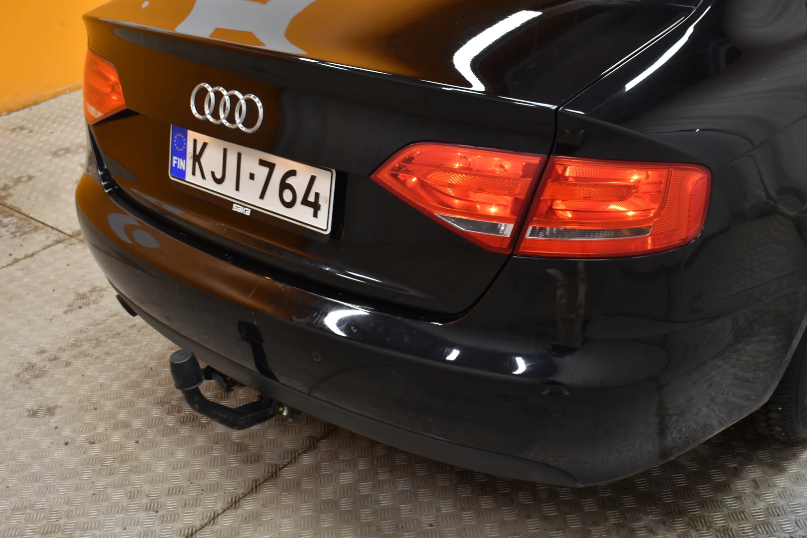 Car Image - 7l05E4mBfLhG6a9CCHYzQO
