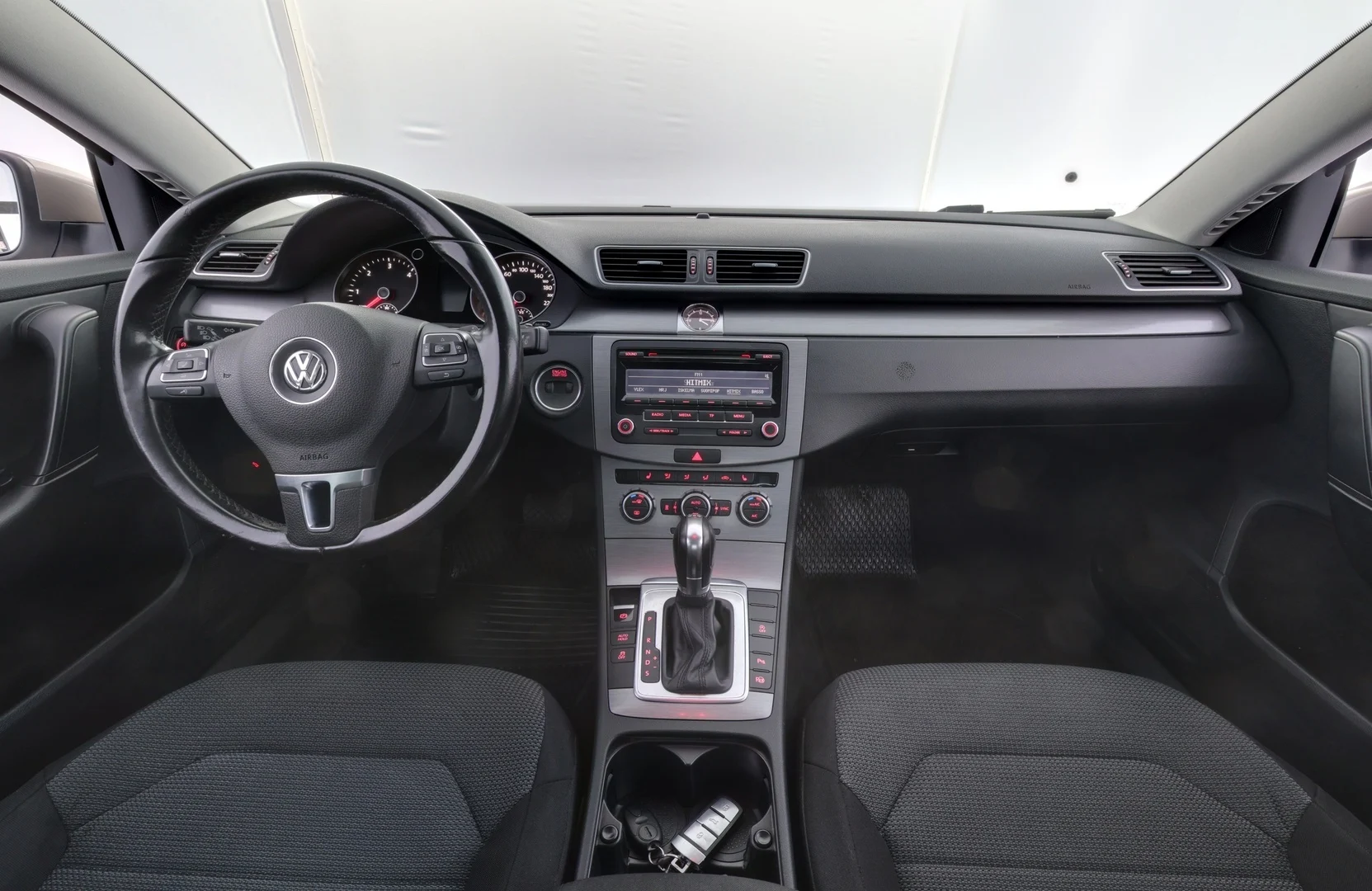 Car Image - 6O05LrKUUIFE8aZ01B2iI9