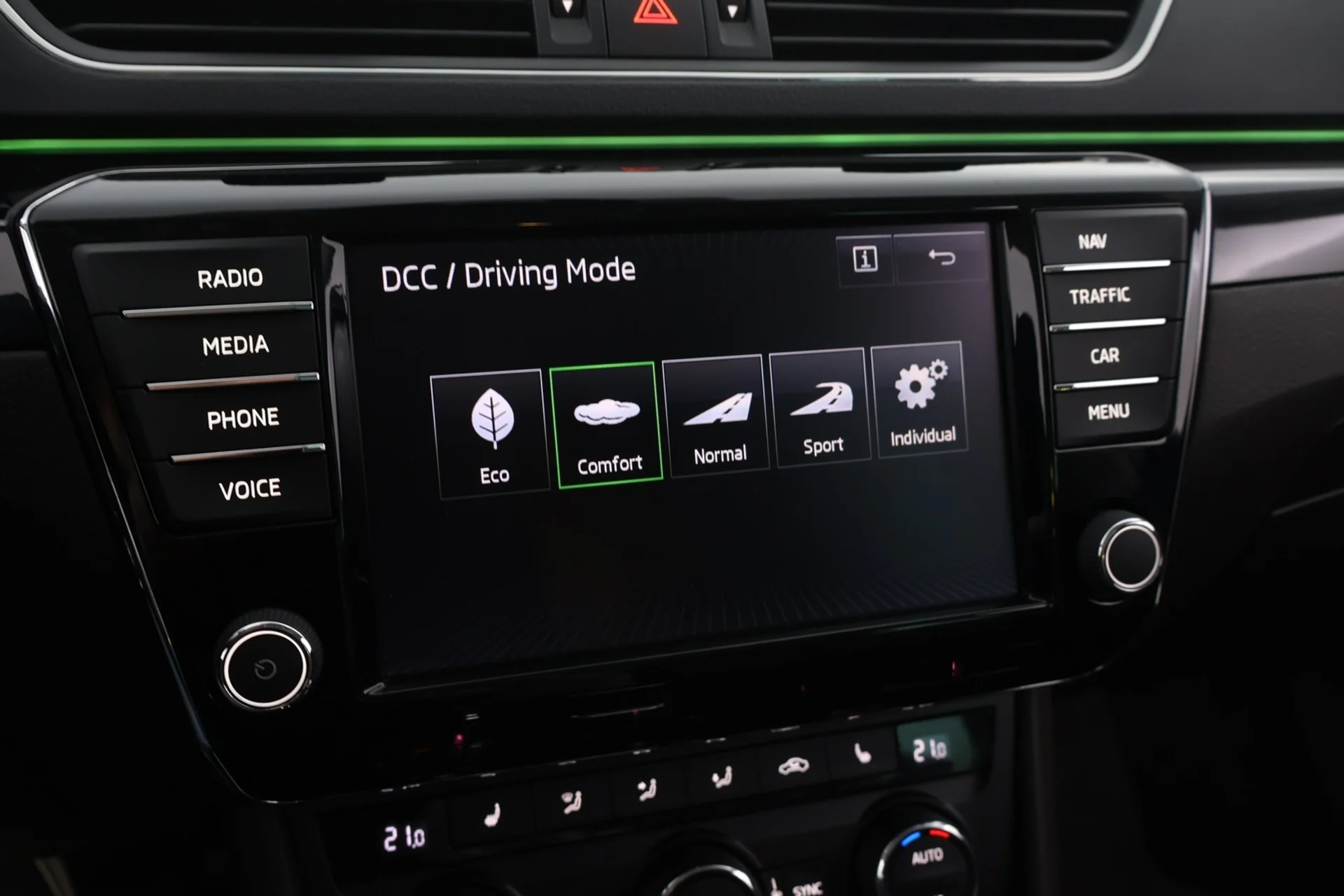 Car Image - 7i1J7vyGF02N9qBxZwgzNO