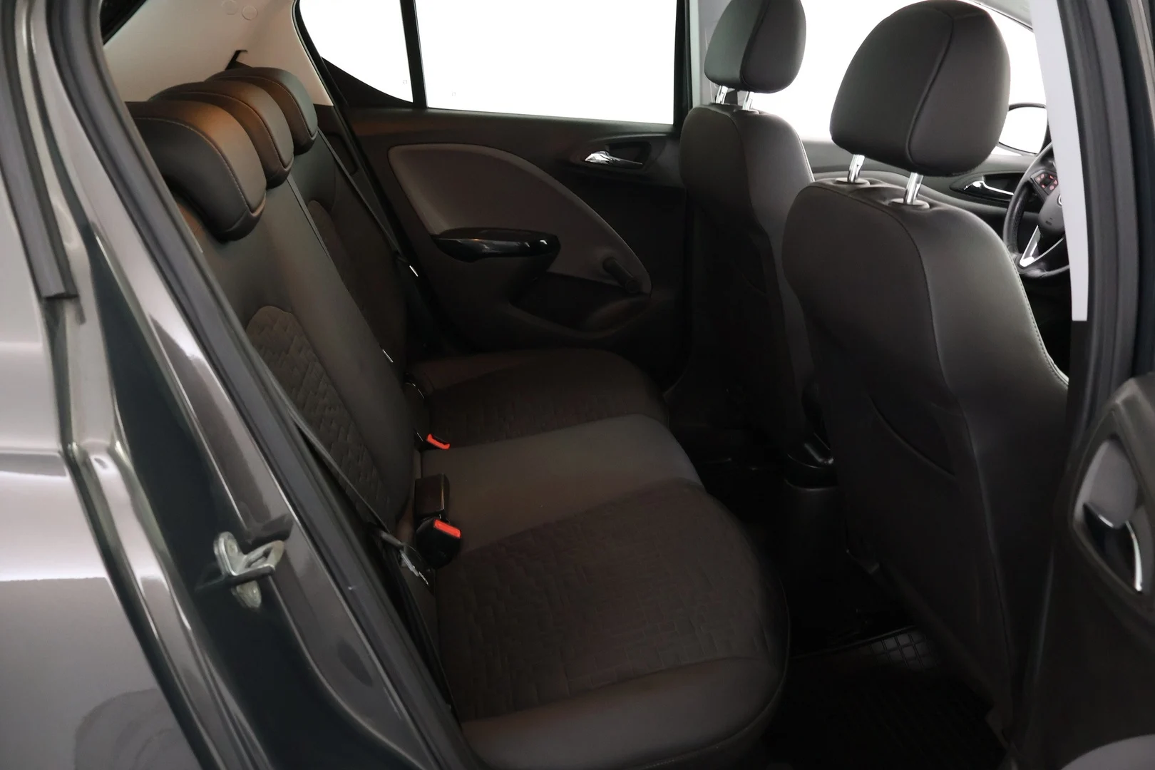 Car Image - 2vpp2fjhoxNPeQJX36v8tS