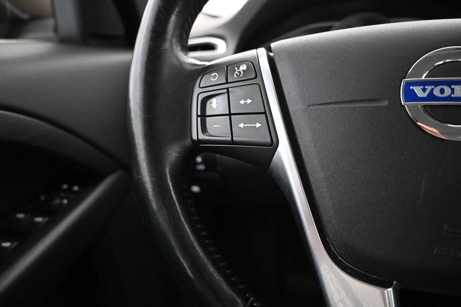Car Image - 4HYnX98elZ3KccOb73gsw8