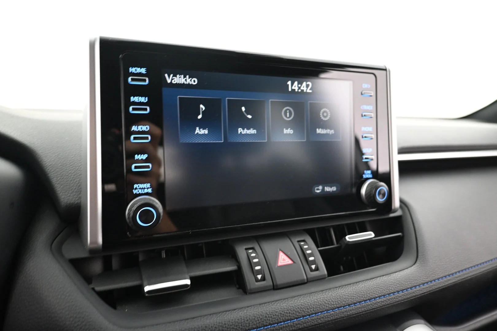 Car Image - 3IXprkeNwGyc0xeHEMUkwA
