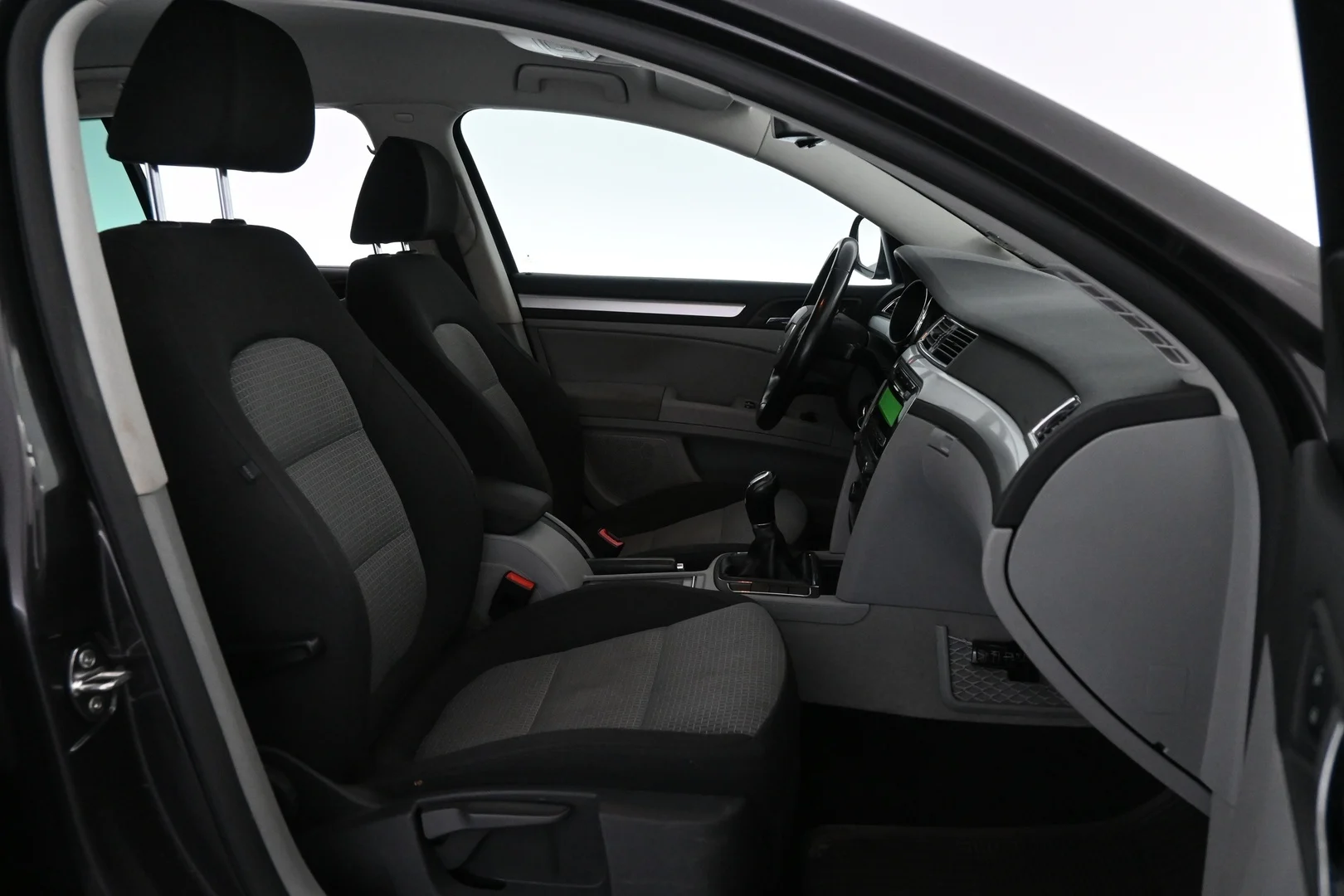 Car Image - 1MRVWODxvf03YVN6C4ESFh
