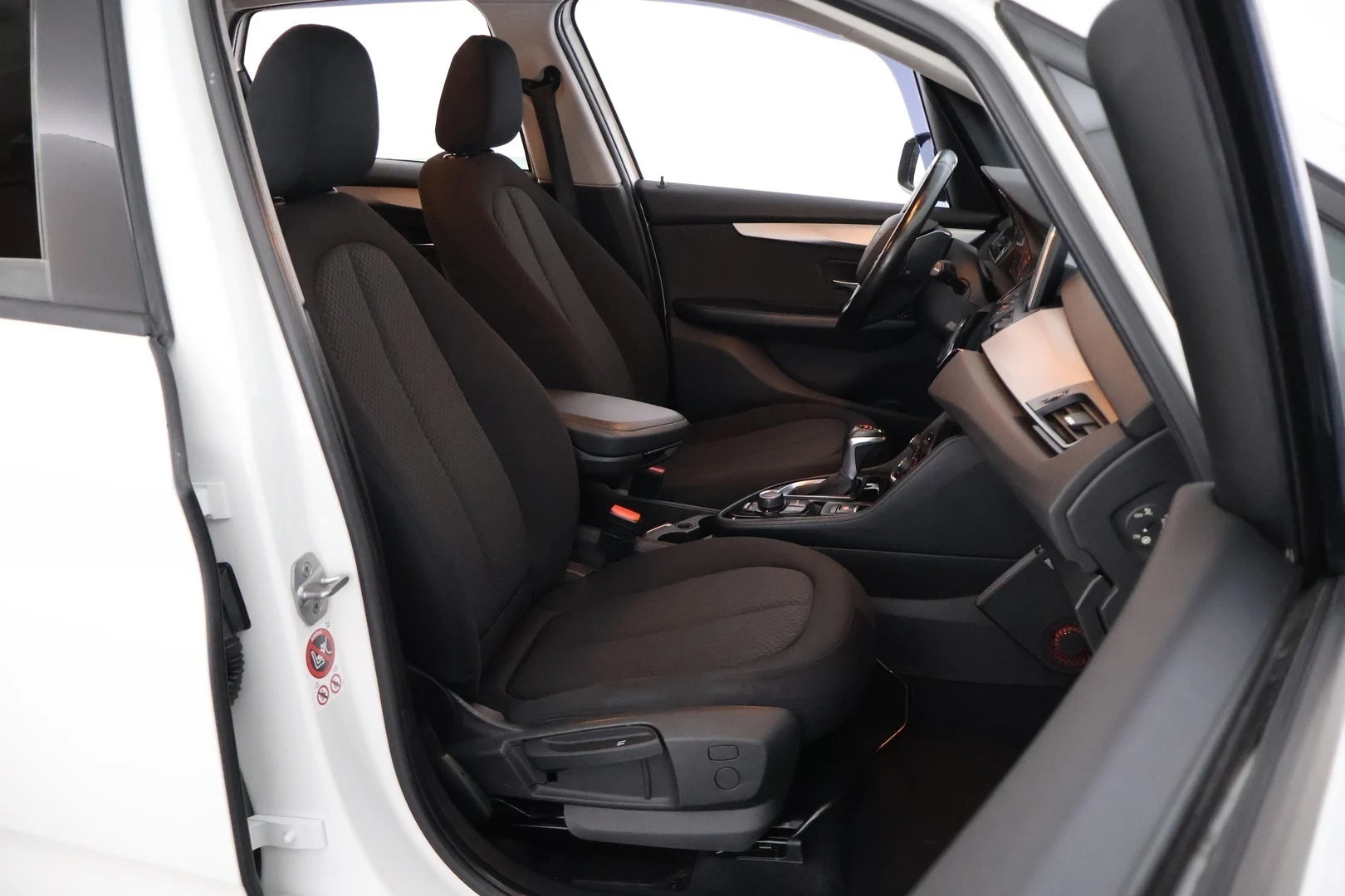 Car Image - 4BECKufP0eTepOBC0YzByB