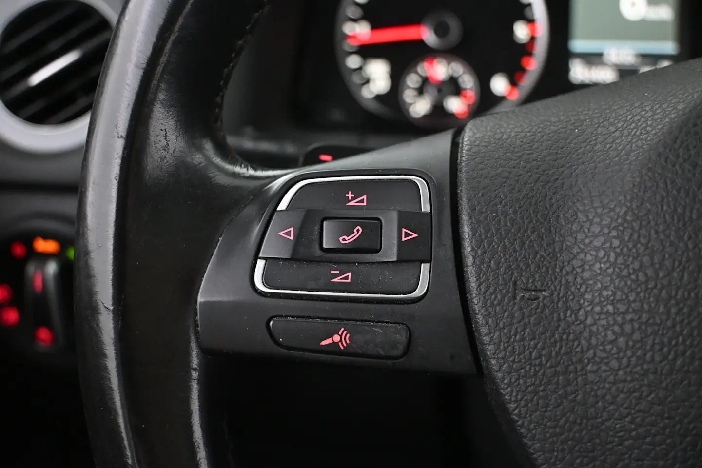 Car Image - 3GjfxGwrLMsevrqzl53e1D