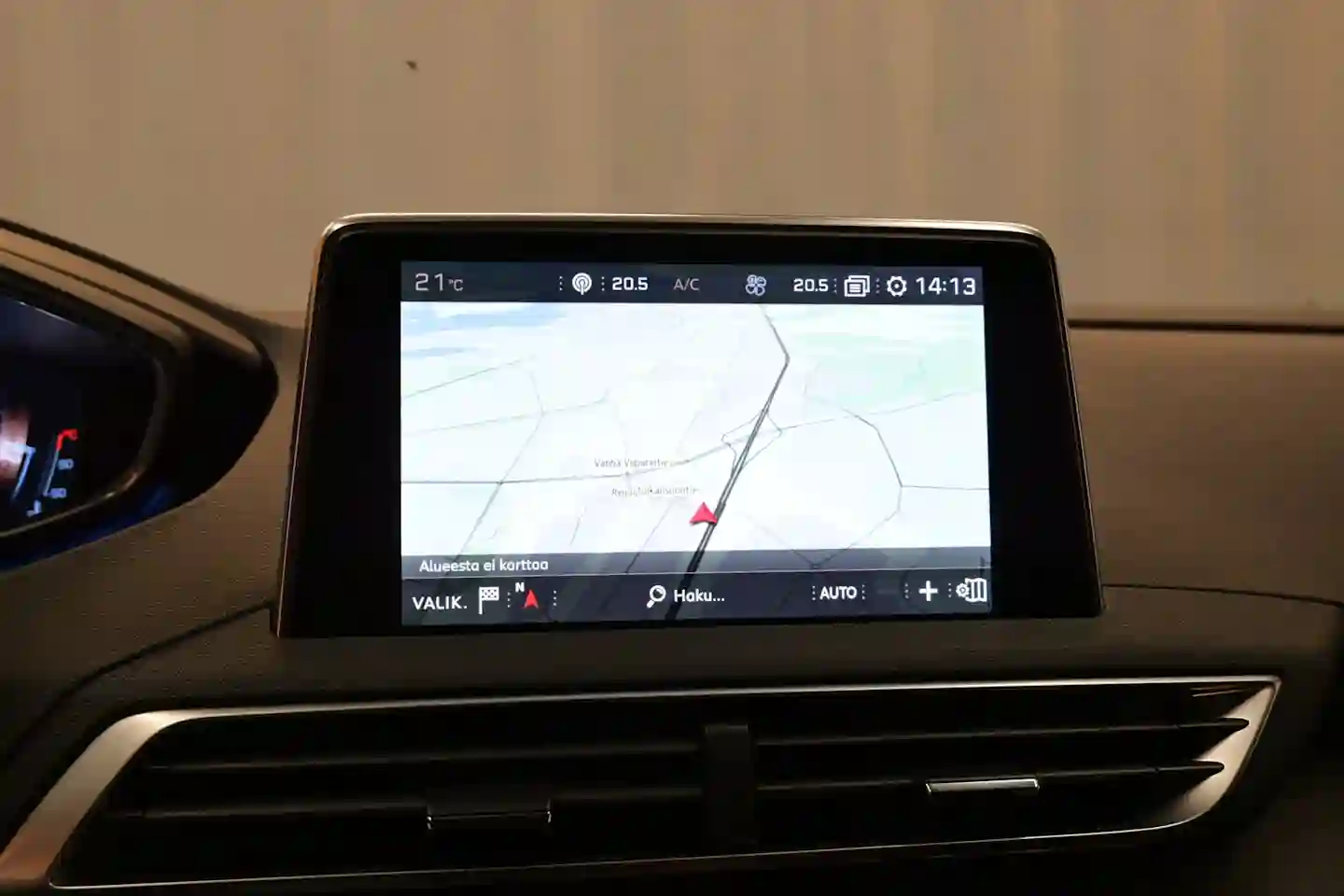 Car Image - 6OzM9BaLn2ZFmYSNowJ2ct