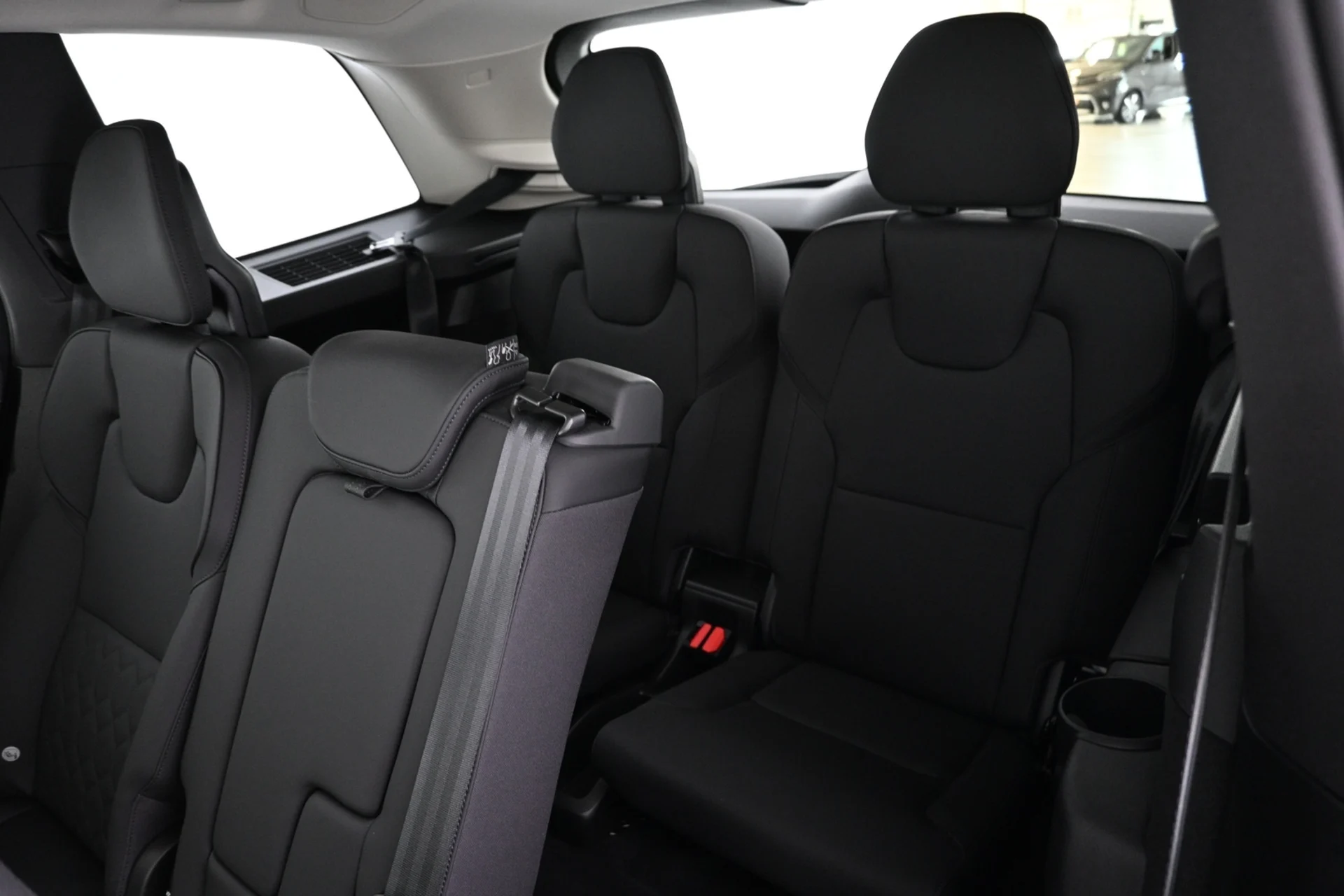 Car Image - 3sWs8YALUegZyfcQ5B228O