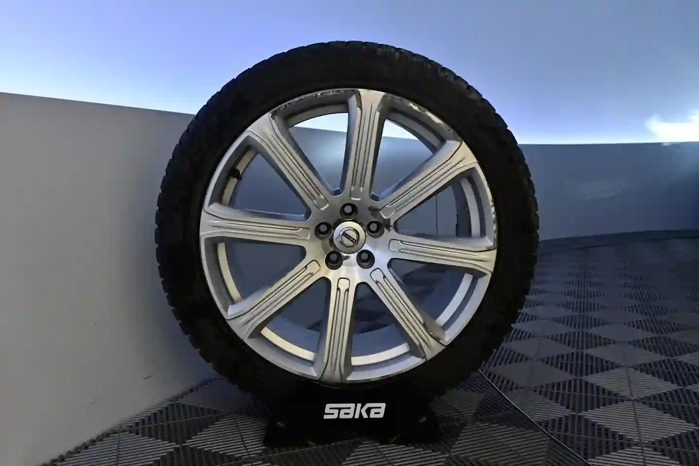 Car Image - 60AjwsUXT6zgZrcHPcfuCD