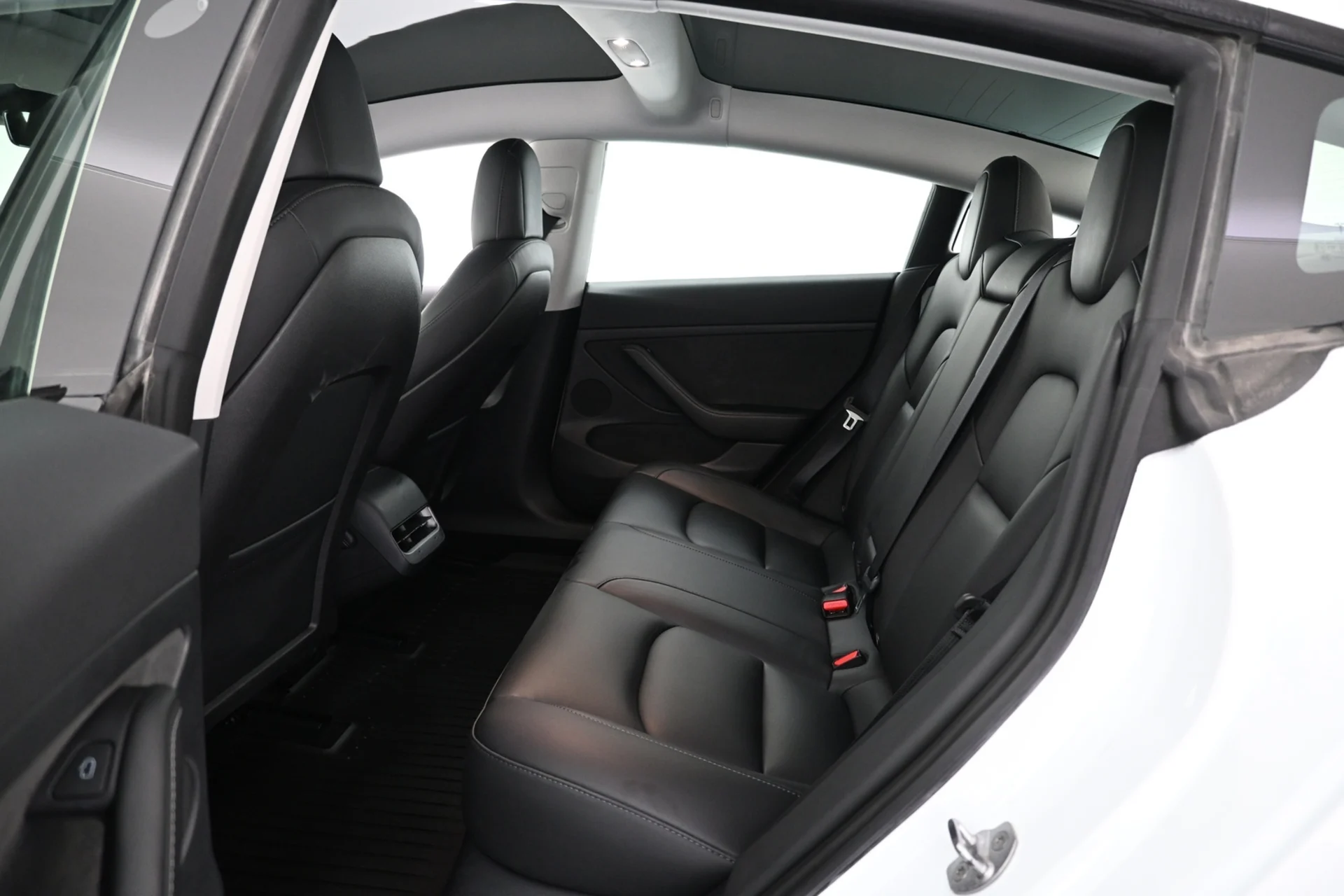 Car Image - 35xsSWekX4mXX6BZjLDEib