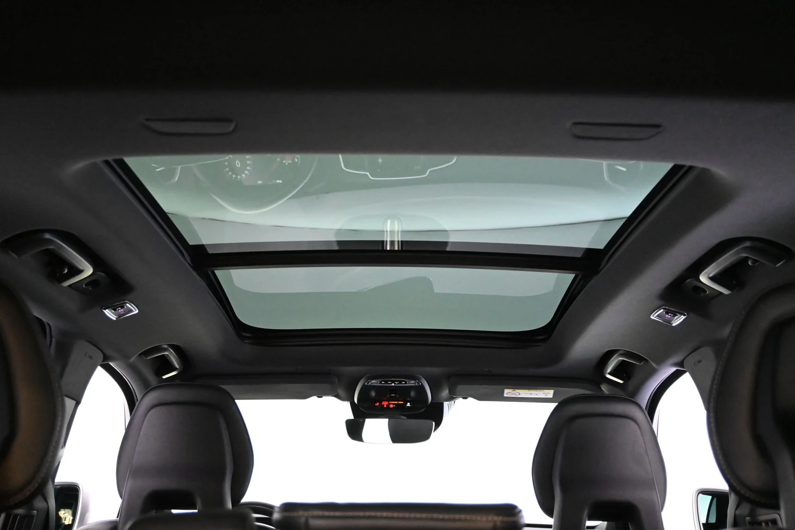 Car Image - 5ACxlMRar1ngQcUWXkAskR