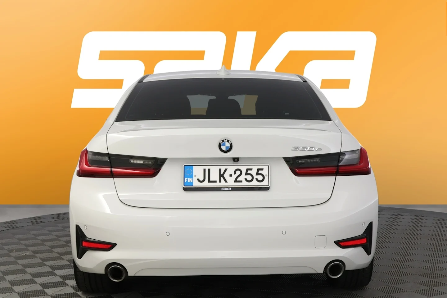 Car Image - ttO12BjdY9JEmiEHLniVh