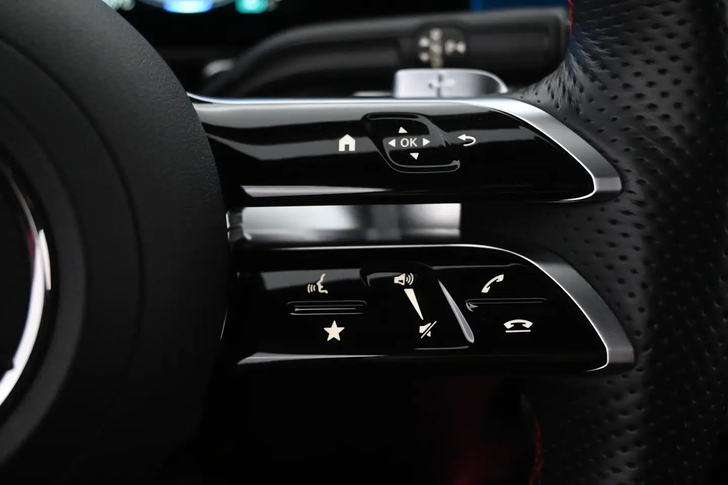 Car Image - 2Nfziu1VwiOc6Bh464ES4F