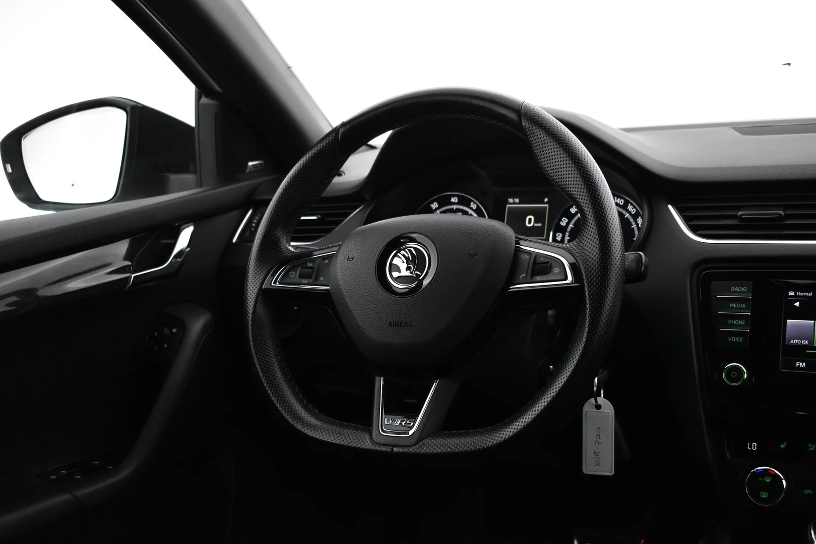 Car Image - 4llHYZdm17tVFqPMesOGnv
