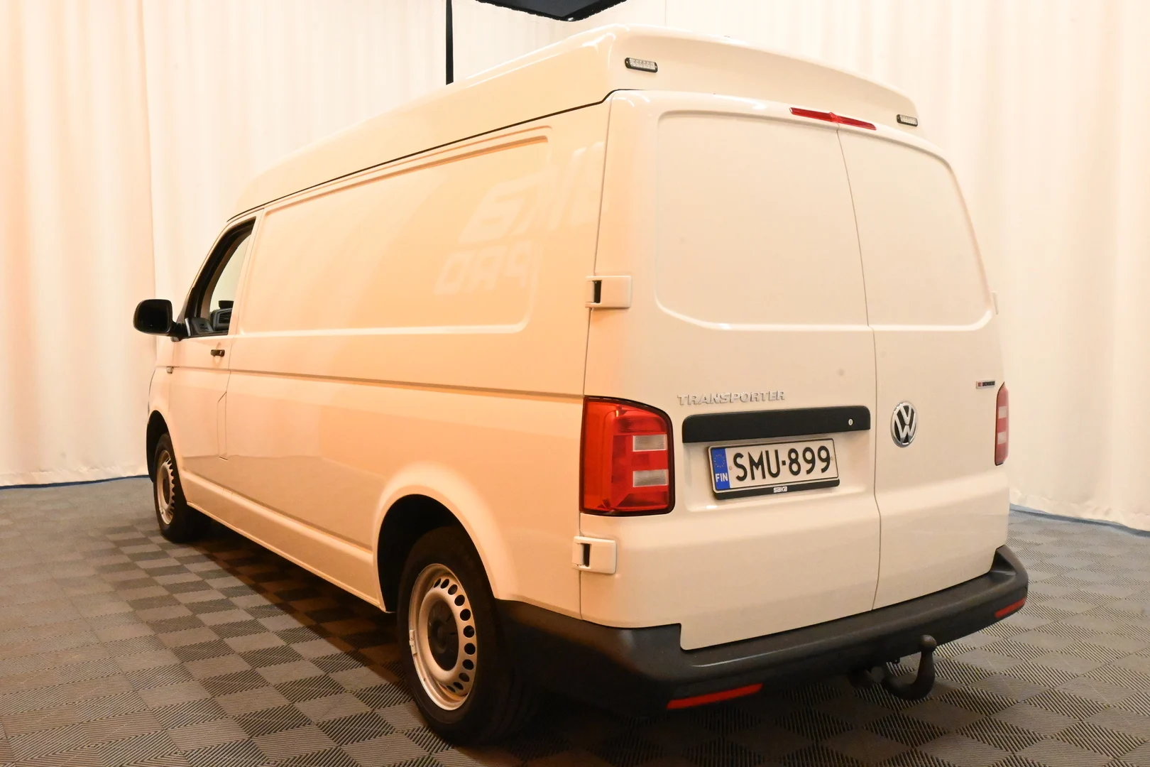 Car Image - 5RCDDEnoDvAeNKy2eBZ3B2