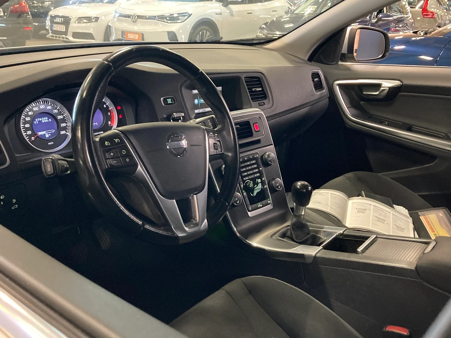 Car Image - 4wx8H9pnSmmGN5J0GVAWTJ