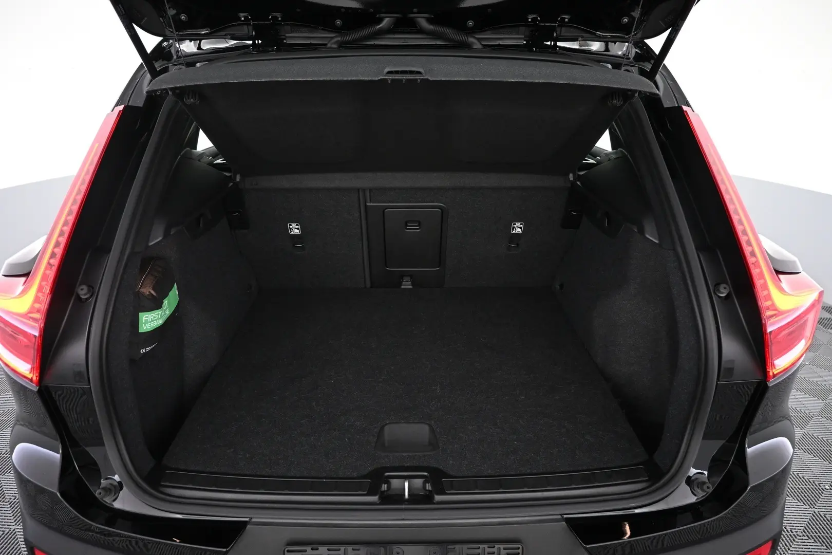 Car Image - ncwLnNZfywKt8mJWmnkgz