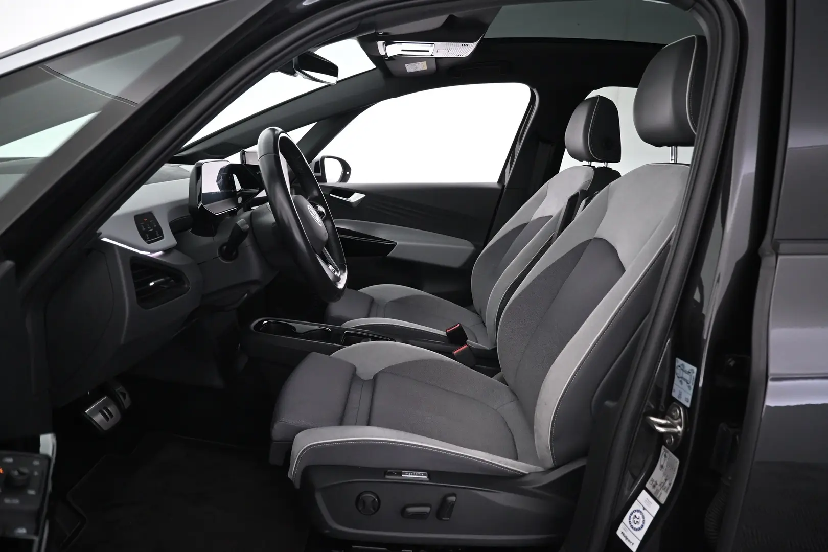 Car Image - 3BFAm4BCKkBBnWcegxoqaK