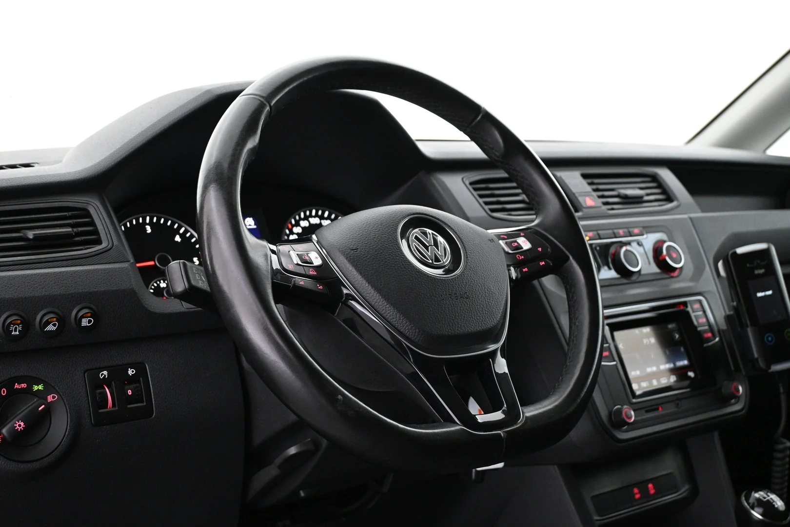 Car Image - 1LmZHb8KYxfqisIl20luKE