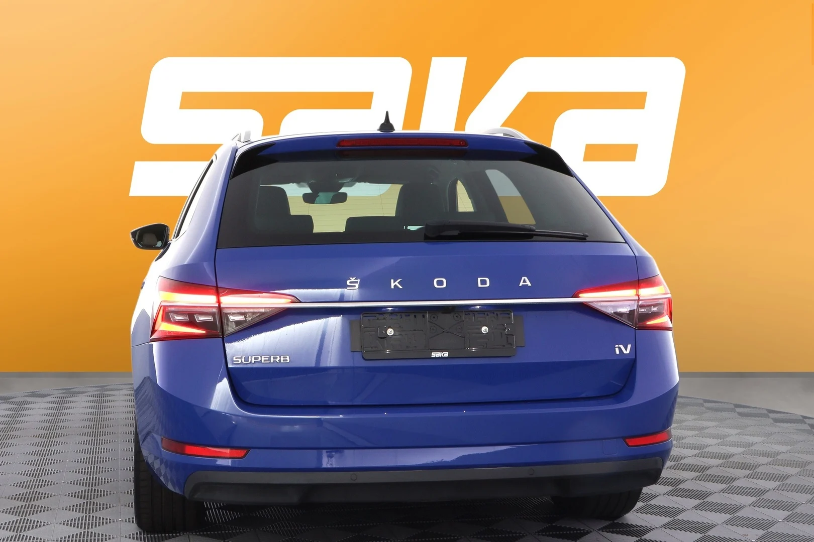 Car Image - oDLuDpchD0KMGrIewqj9K