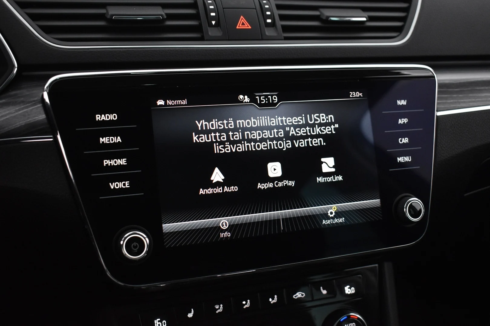 Car Image - 7bHota7z4XTzDlTAPaevRL