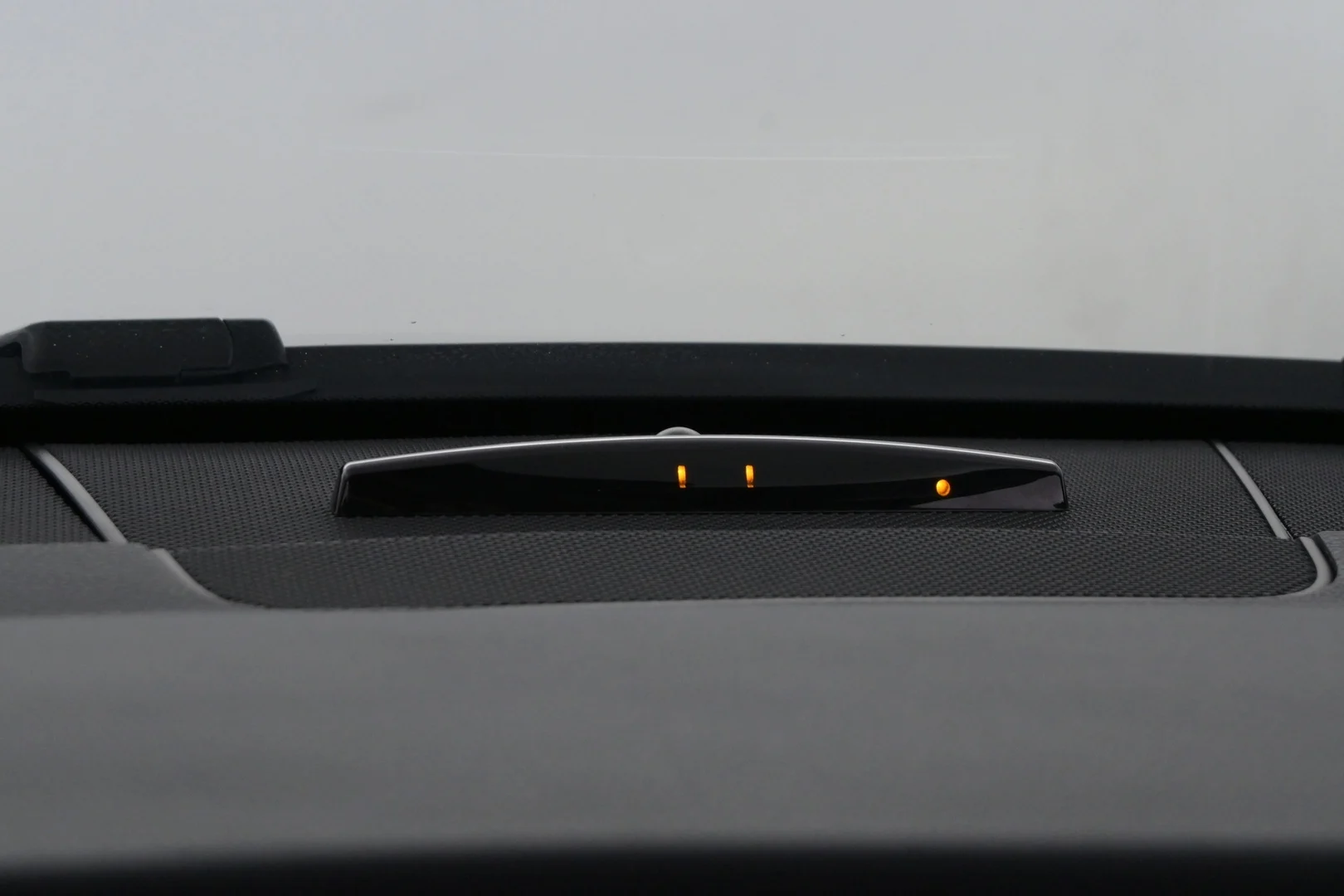 Car Image - 73MH907UkaLdPniDMmT5uR