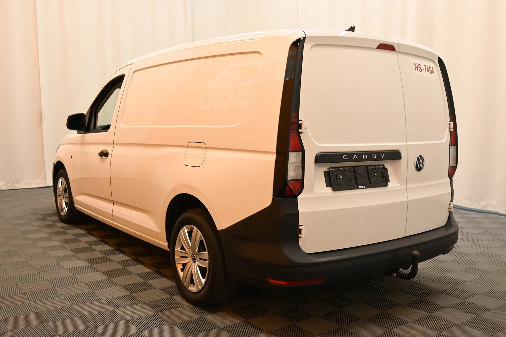Car Image - 2t0pJD5E1xSzvaCYnbWIEj