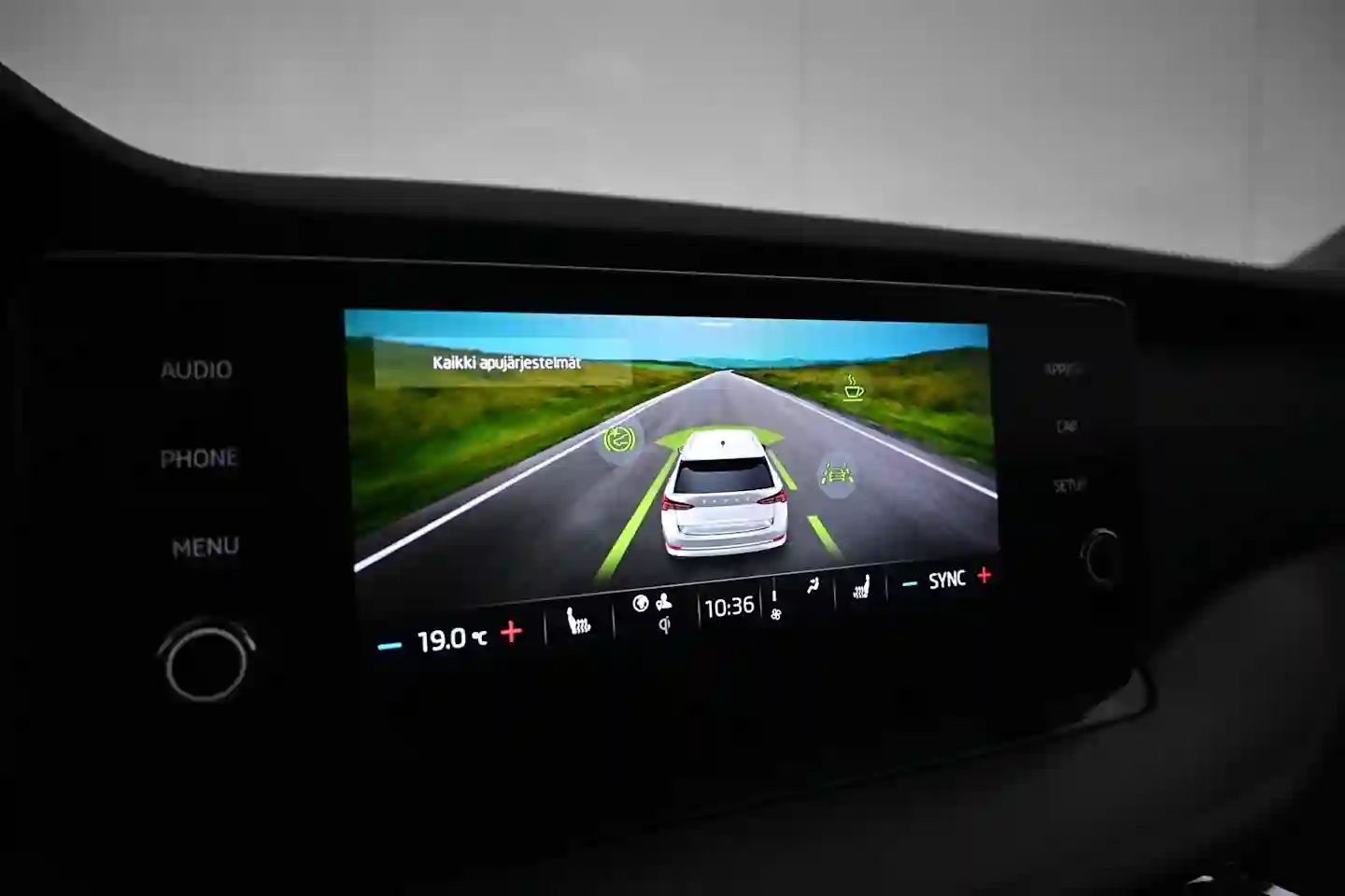 Car Image - ZvBF7LNEptzvqFN4ryolx