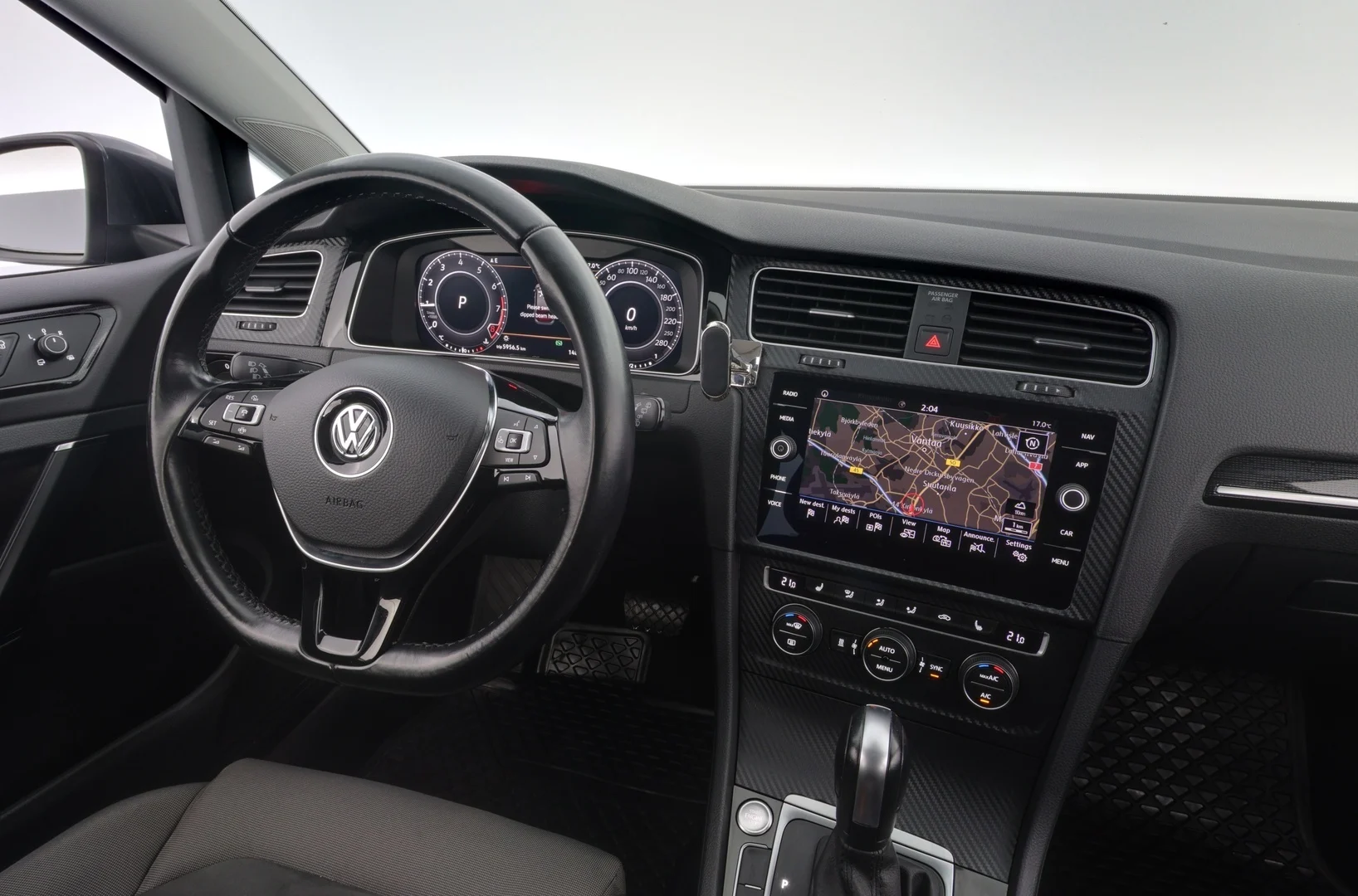 Car Image - 4Zd6EzFBJzAWwaq89VibQI