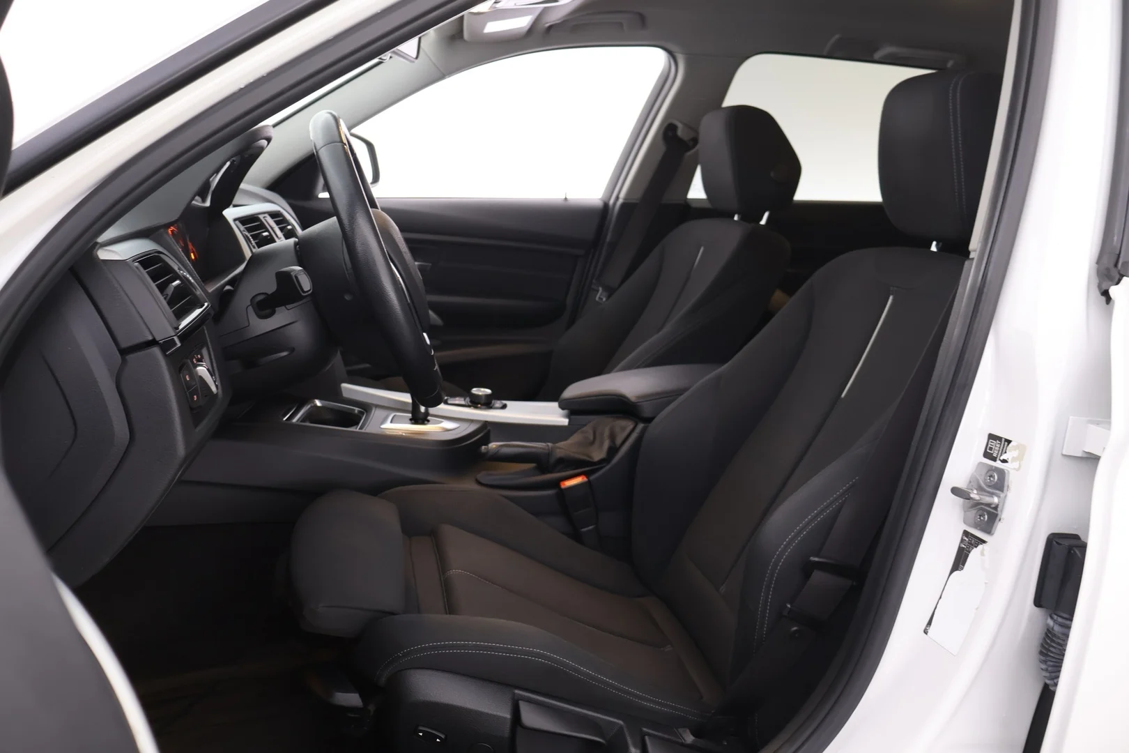Car Image - 5GoGGab7WRSVIURV7QfaeB