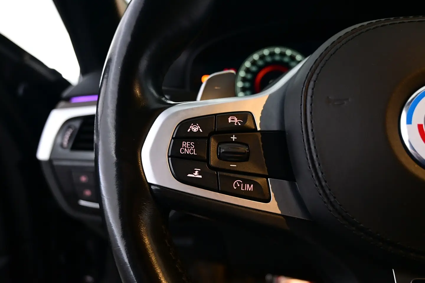 Car Image - 1AsK9Fc43rqOyH8EDmQ0JI