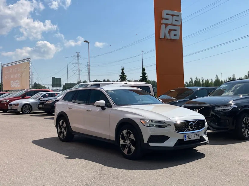 Volvo V60 Cross Country