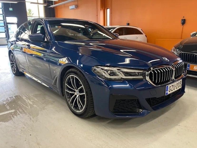 BMW 520