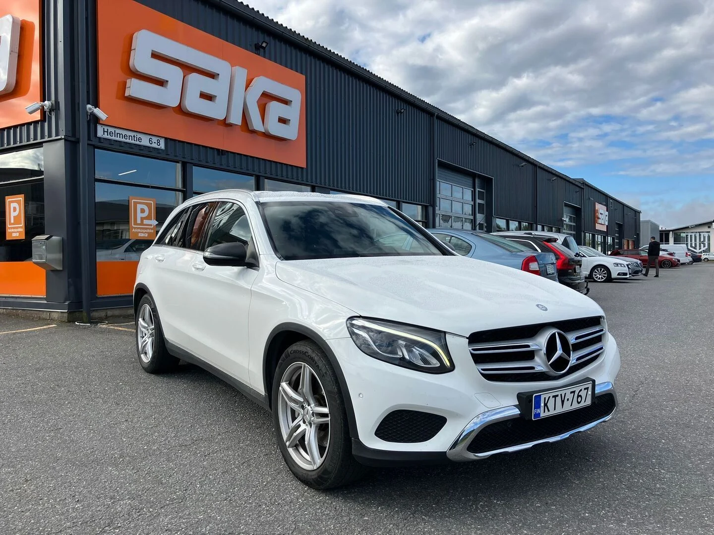 Car Image - yphnNgxUfUhlw8Jahl8zu