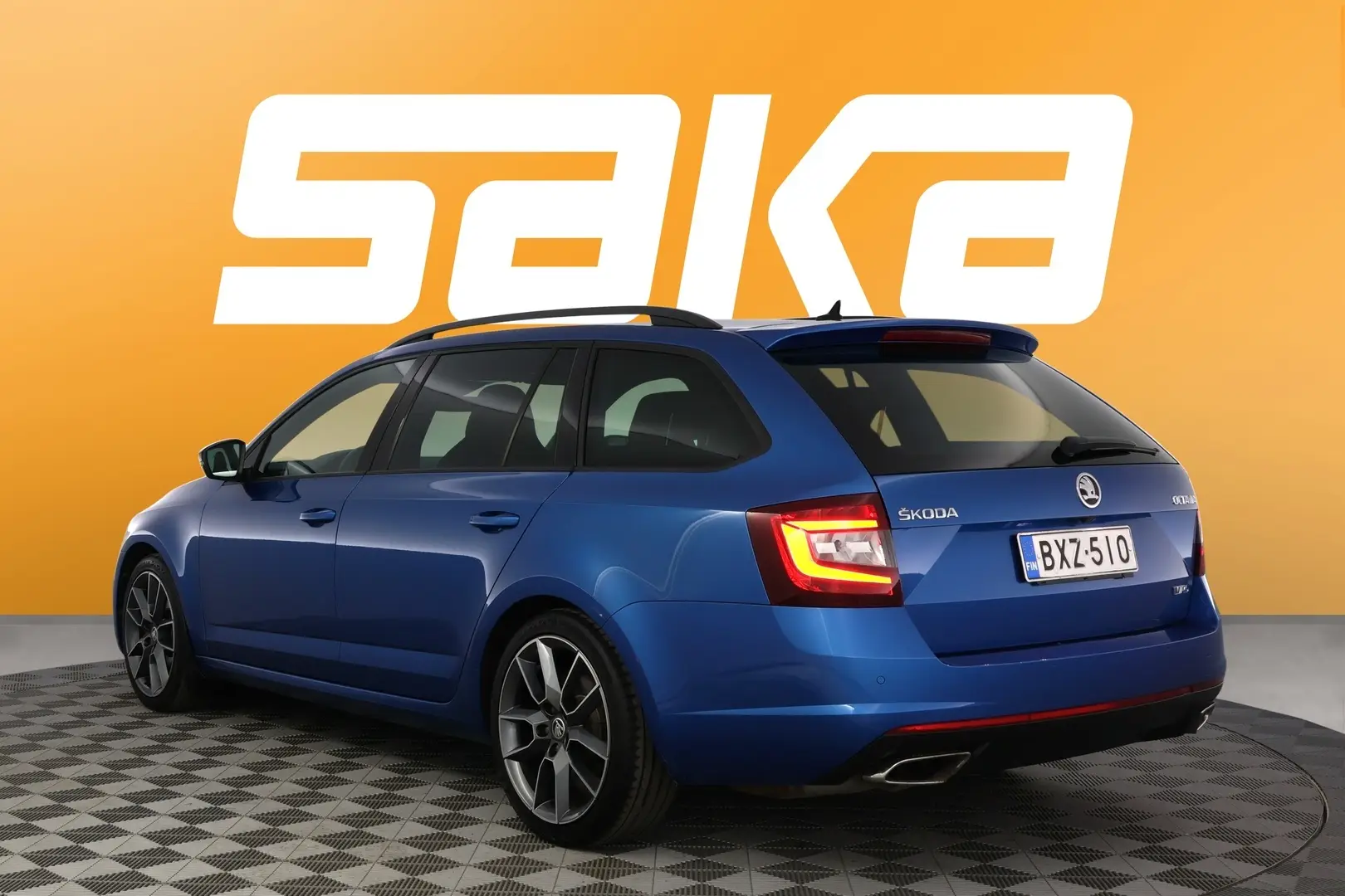 Car Image - 3NxC0Cp4jBBWg6wOfm2glD