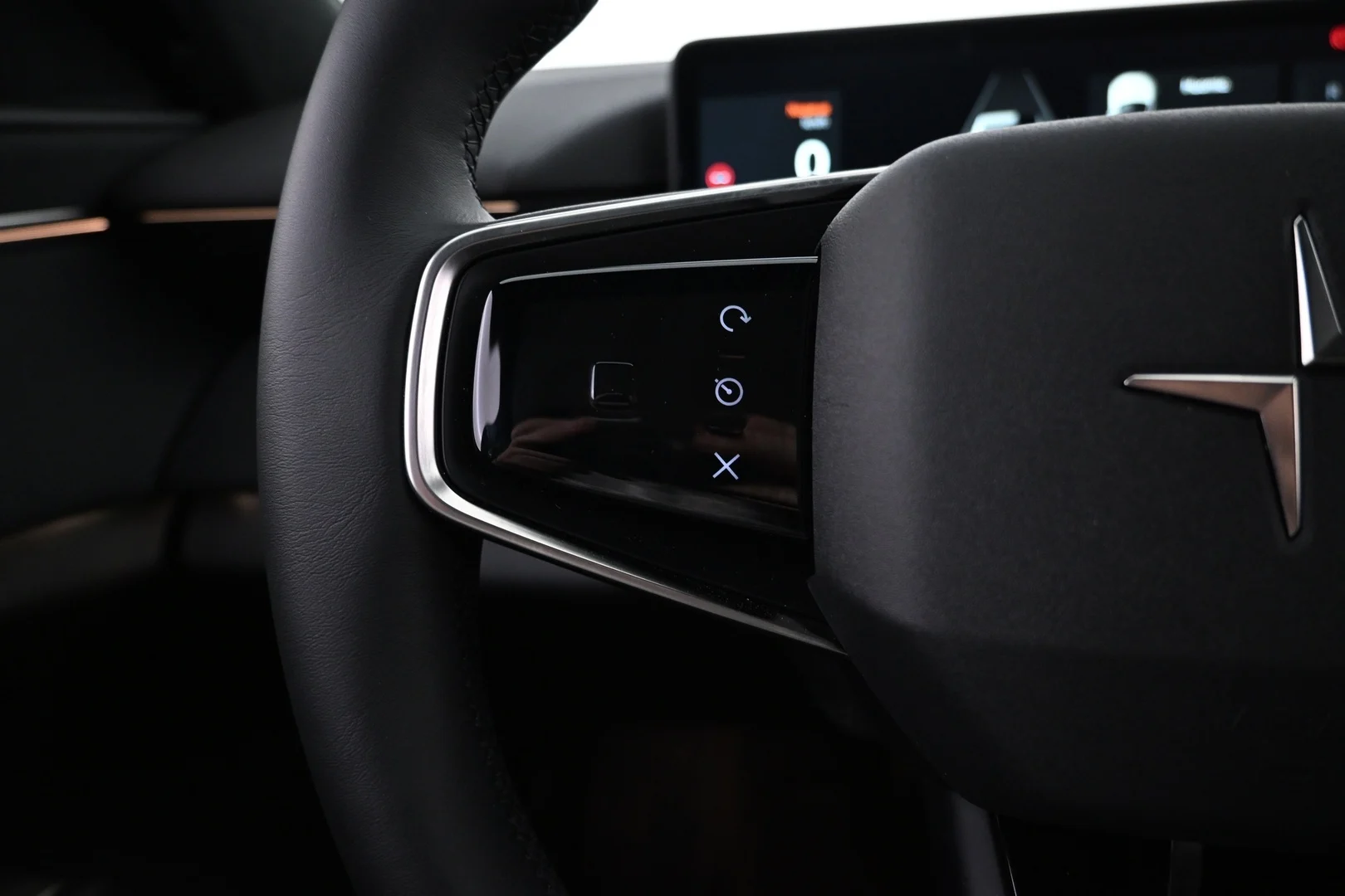 Car Image - 3eeOwNfa5WTvGSROg4BX4J
