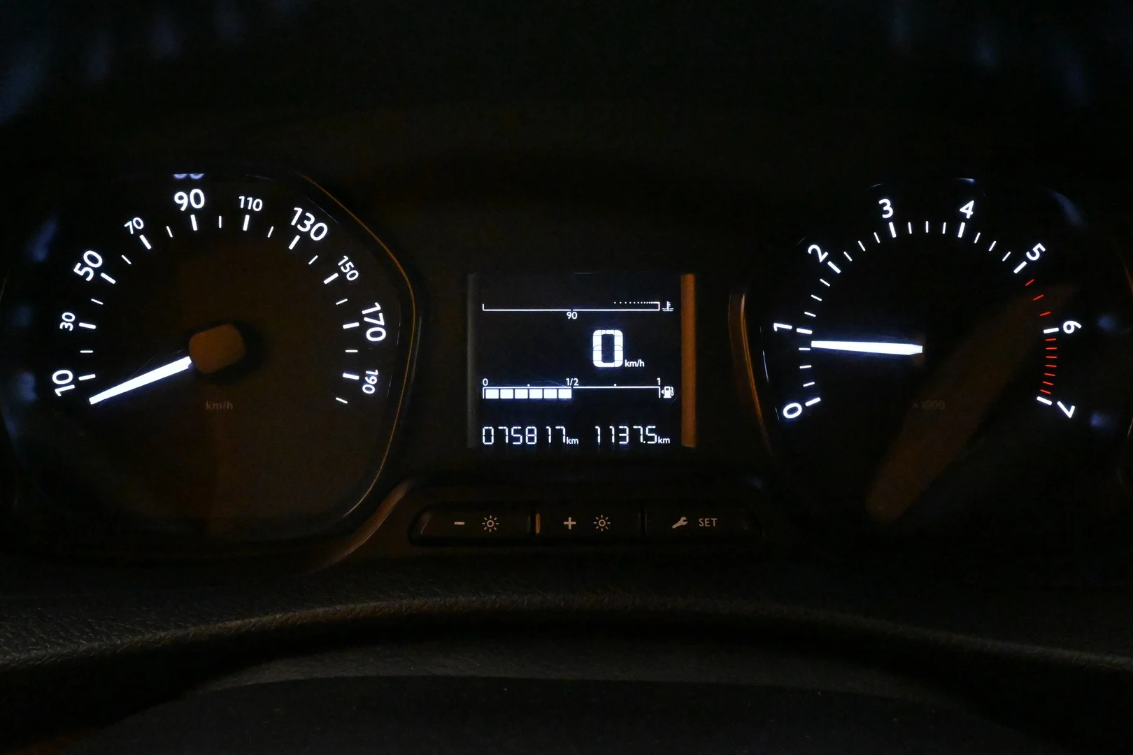 Car Image - 4vK5QodQ1gsqSD0IxmZIuc