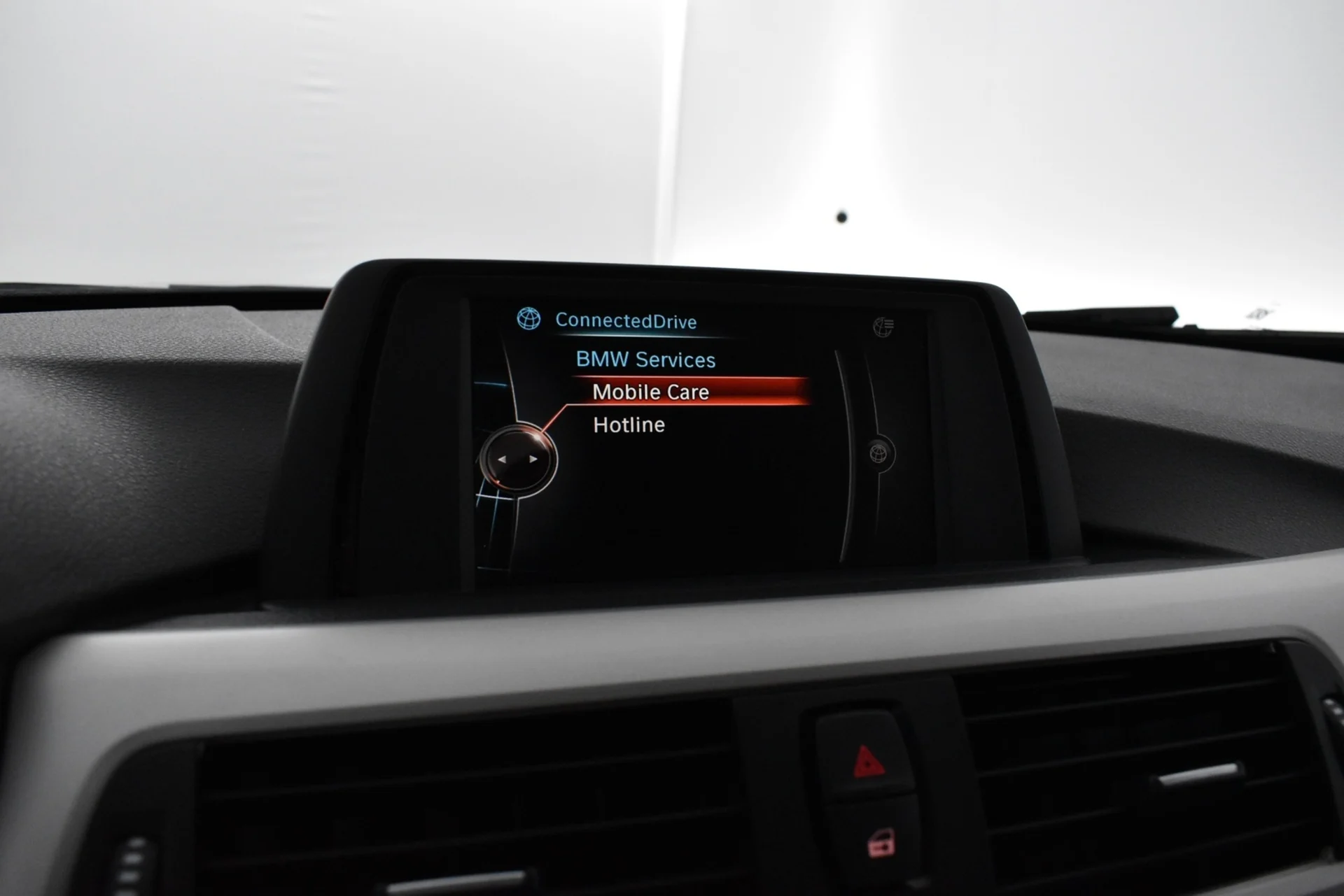 Car Image - 1kW7OdJ4gqA0YWvqhFmVN7