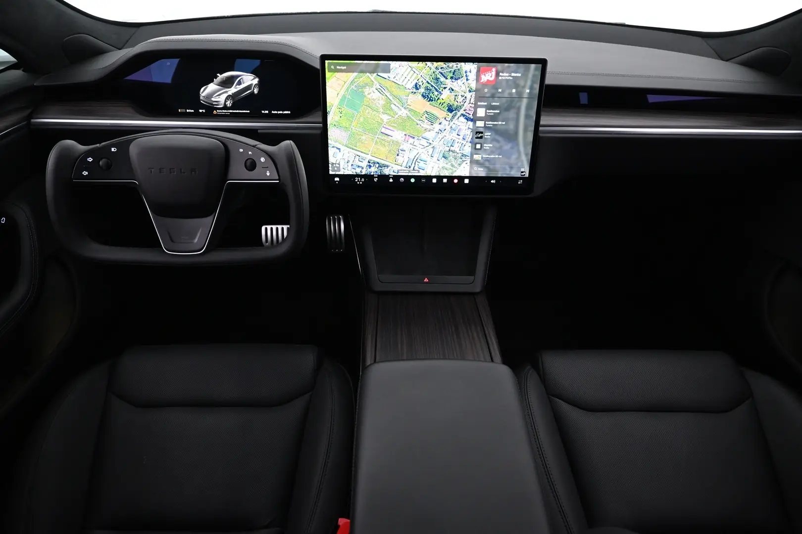Car Image - 7kbRt0kGRE7isqF990QnTN