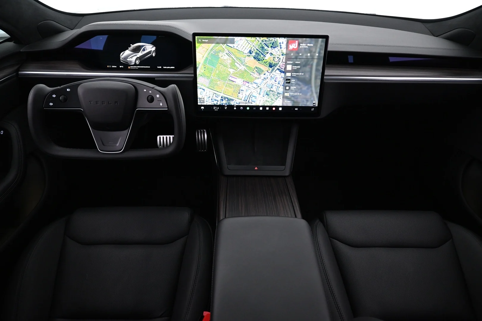 Car Image - 7kbRt0kGRE7isqF990QnTN