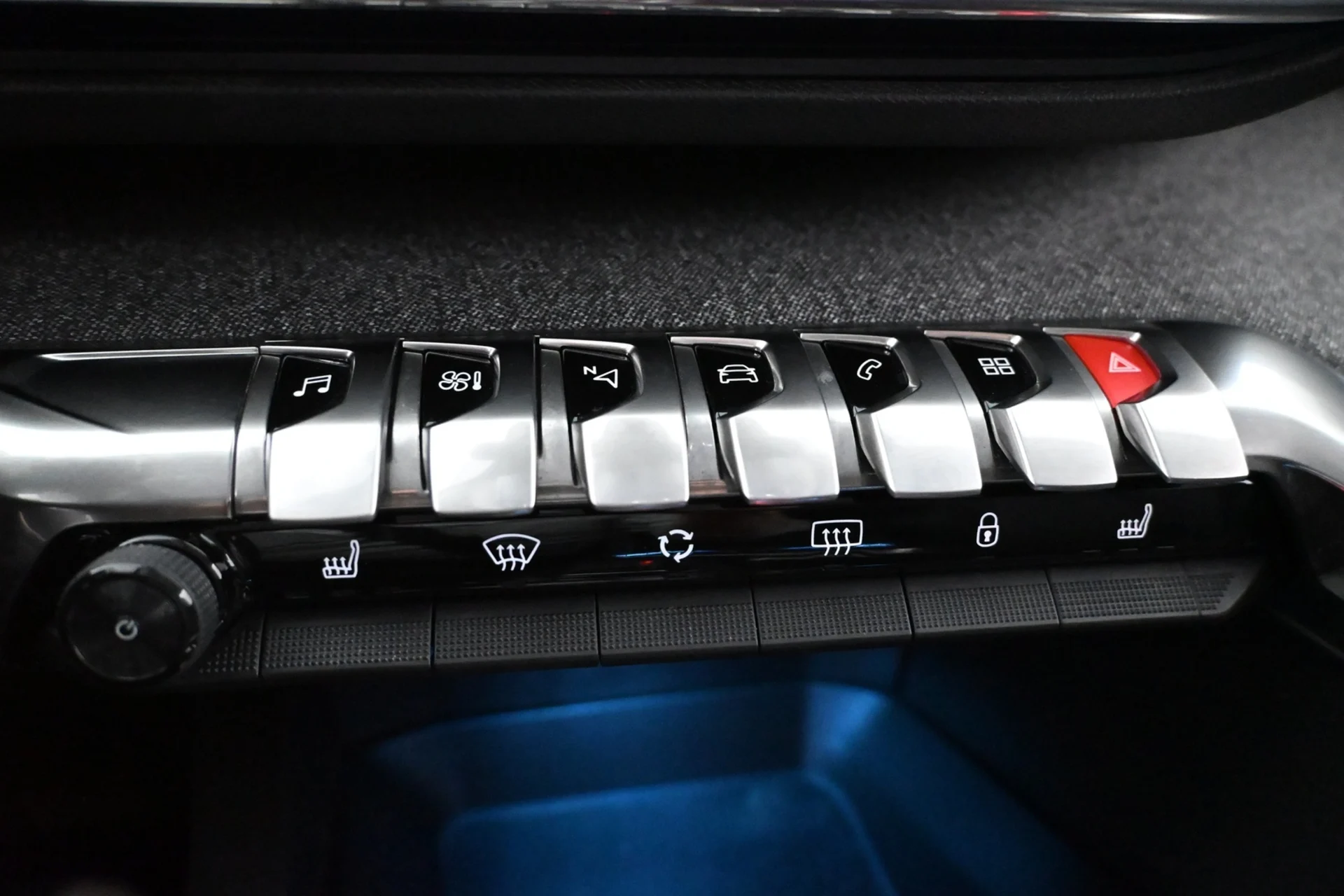 Car Image - 227sxtnksMkd1d8WIJqUXb