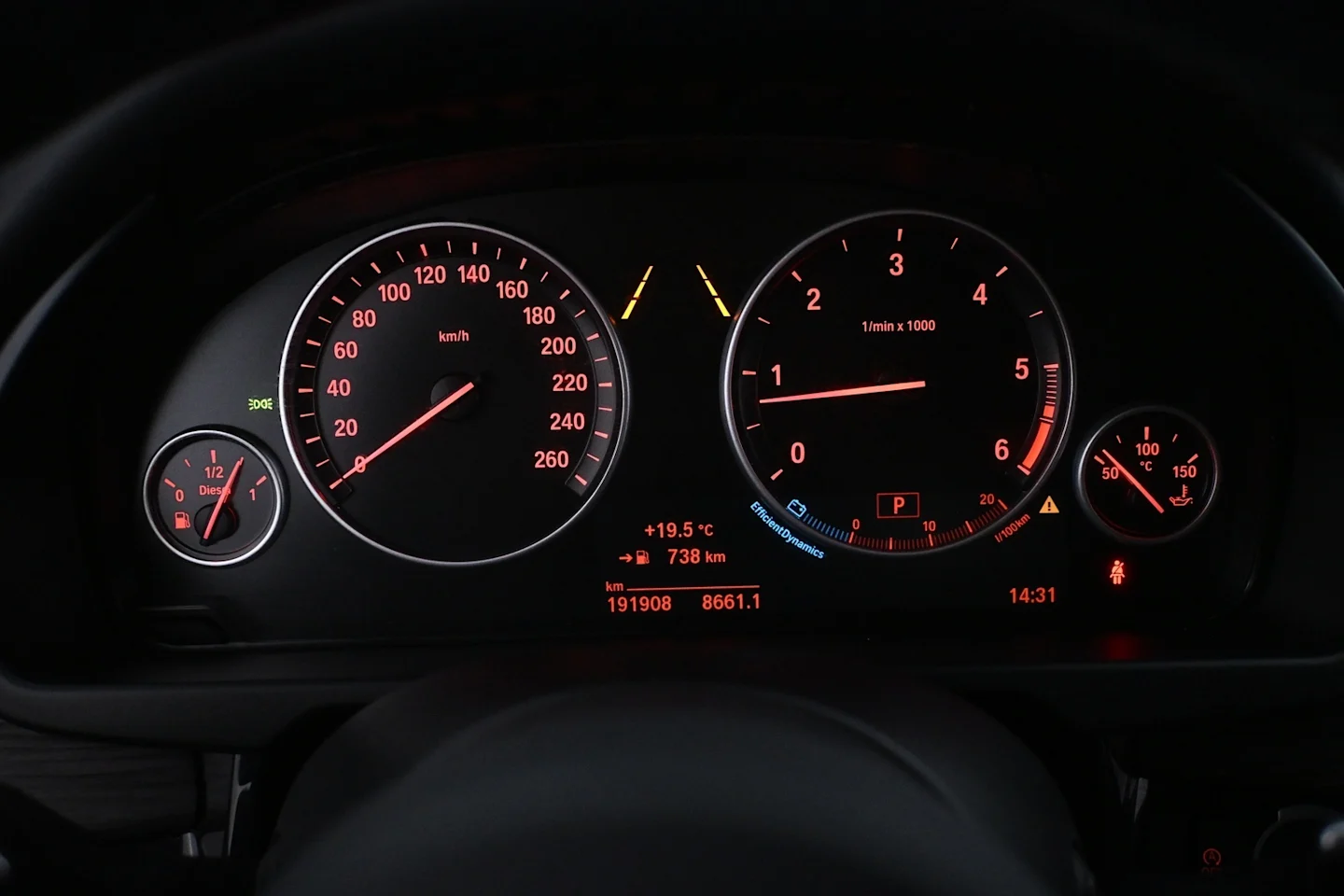 Car Image - 74YU3KjKt4oMLYOl9kUzJz