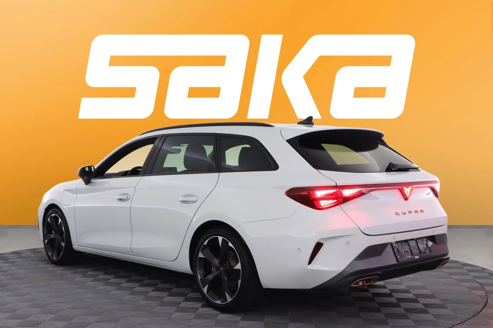 Car Image - 2R6pKSttT4oaZ7A7BxnMMK