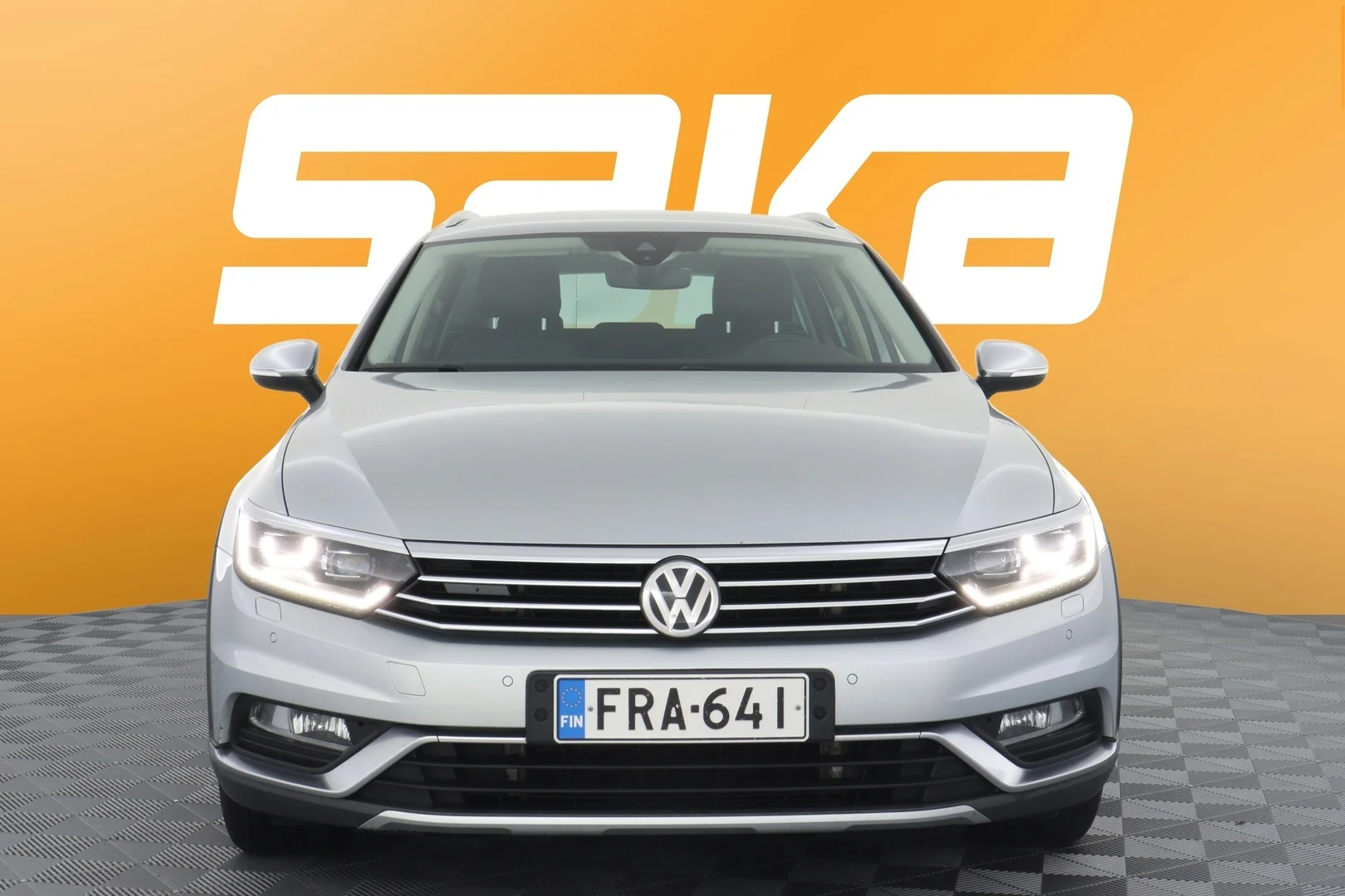 Car Image - 5ECp5sTZh1Y8qv6OeWvTre