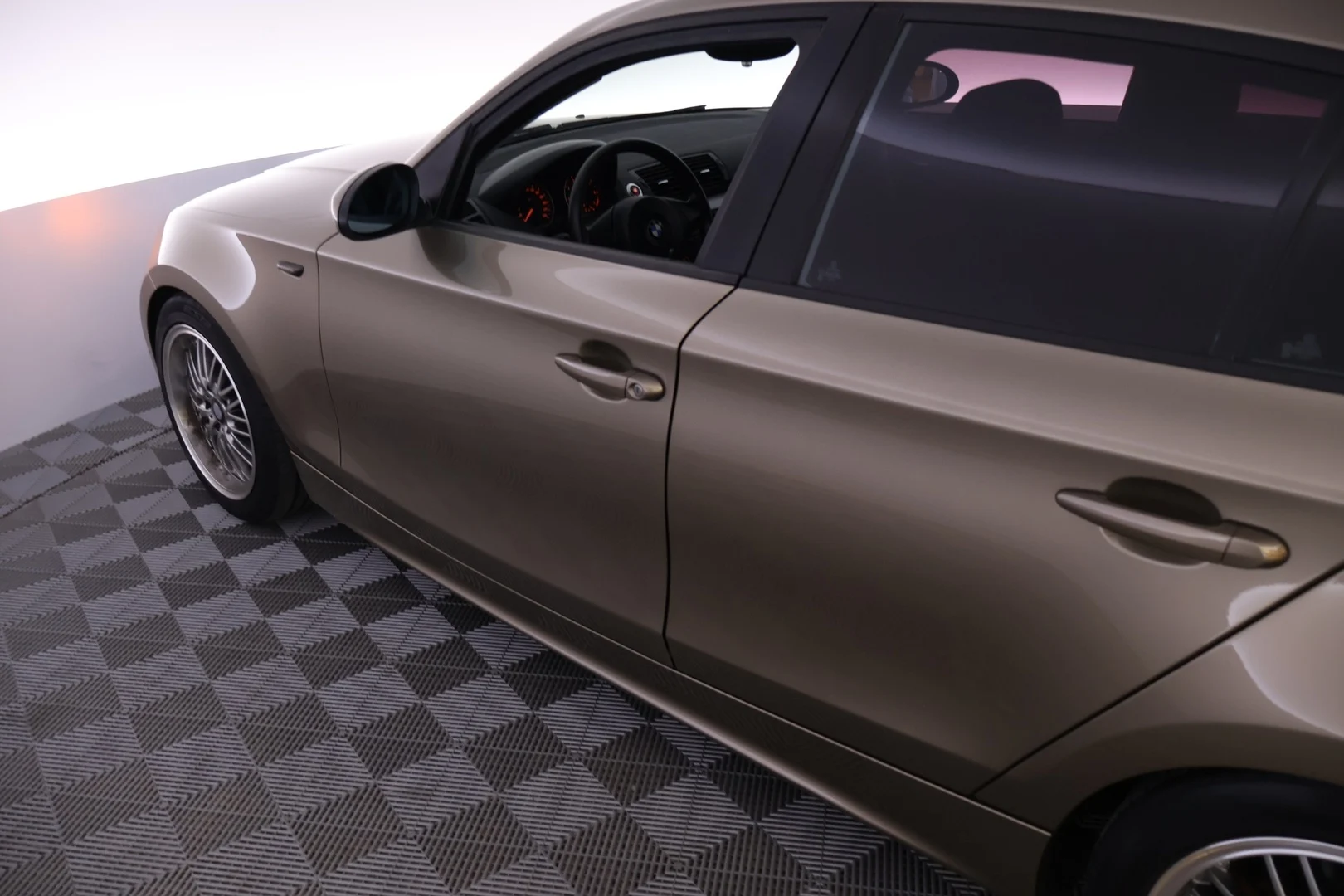 Car Image - 1GCkiONAnqPOhX88luRzhb