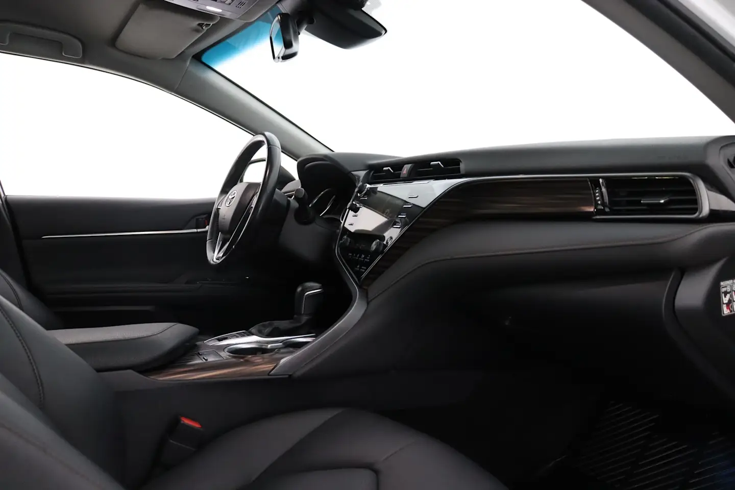 Car Image - PawjMxekSUsLnPeNnm9uG