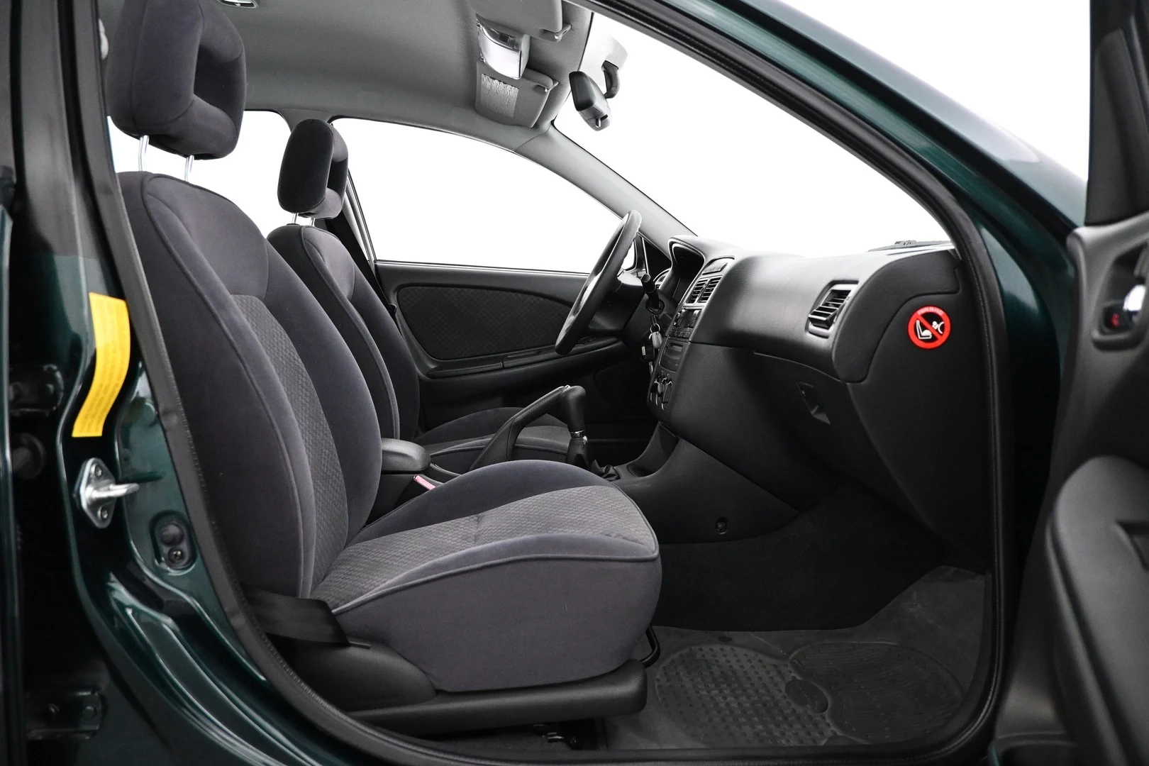 Car Image - 7N1EjQ1dXpZb9xHLYUWMX1
