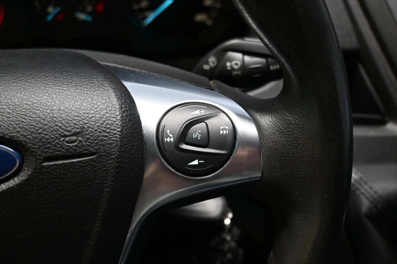 Car Image - 3HhVVMbJmLoK4Nq5mFLxqK